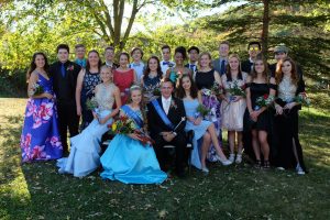 Full Court With King and Queen